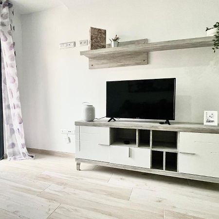 Island Suites Arona  Esterno foto