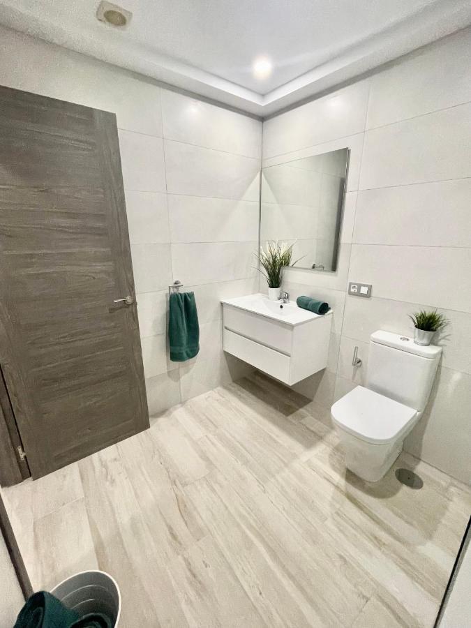 Island Suites Arona  Esterno foto