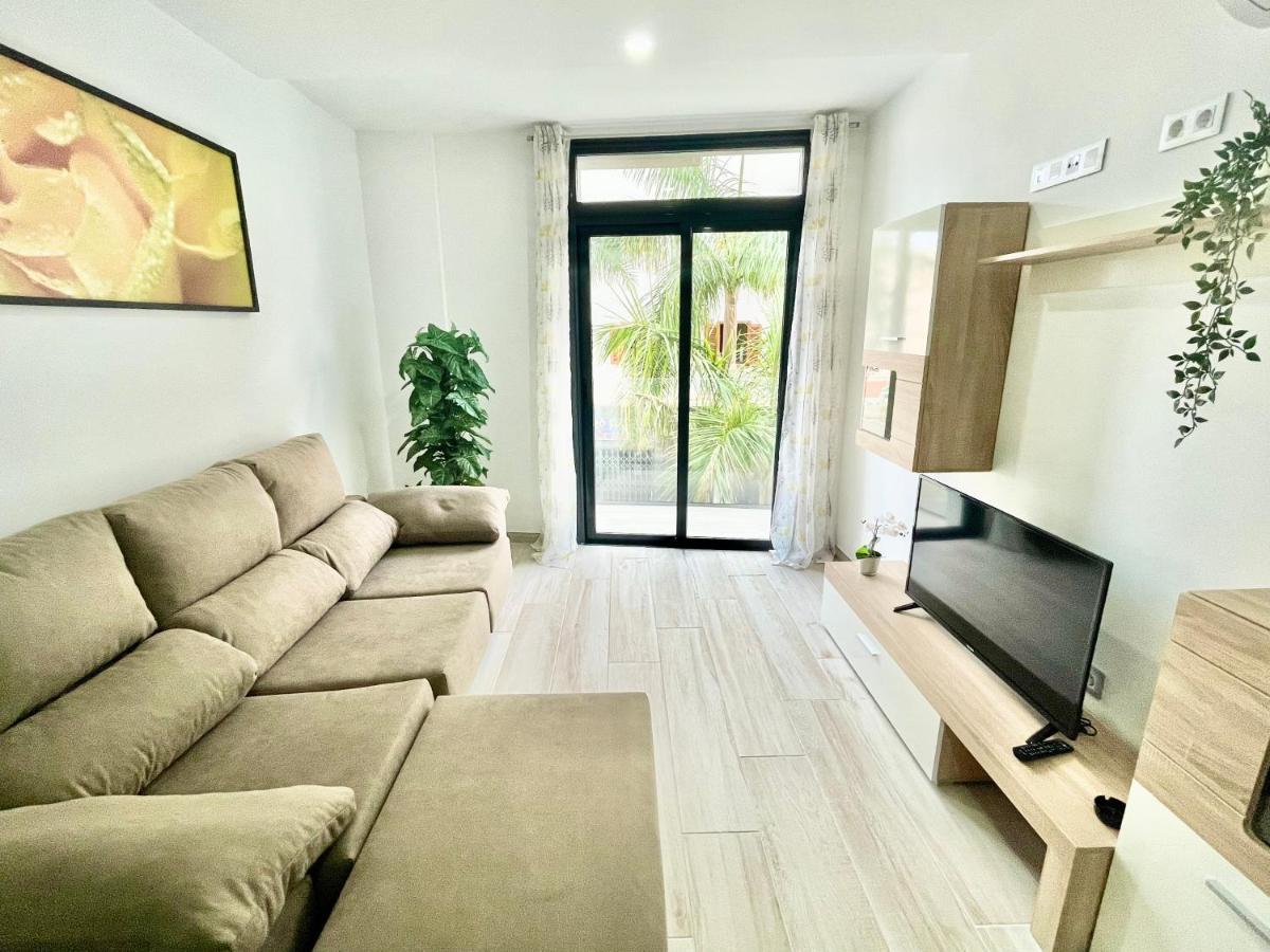 Island Suites Arona  Esterno foto