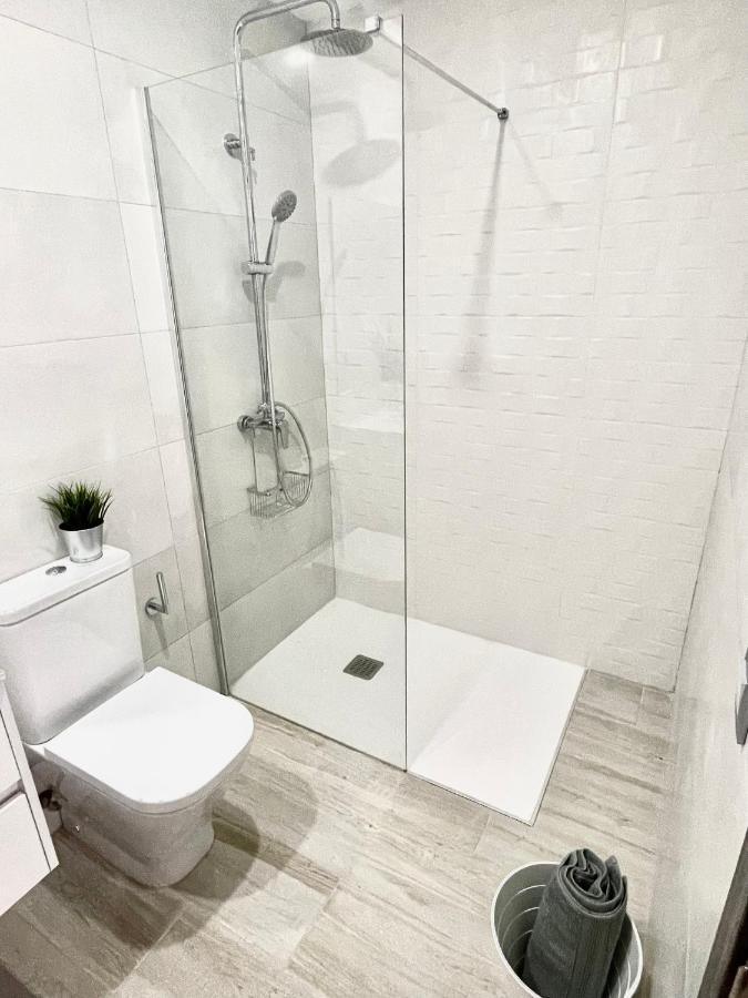 Island Suites Arona  Esterno foto
